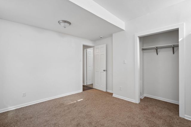 650 Holly Avenue, Saint Paul, MN 55104