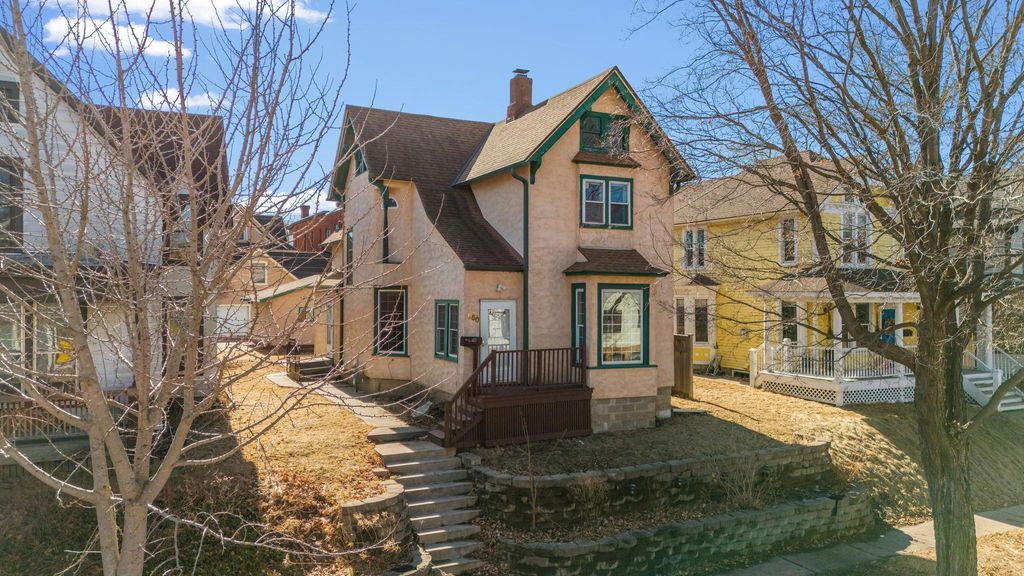 650 Holly Avenue, Saint Paul, MN 55104