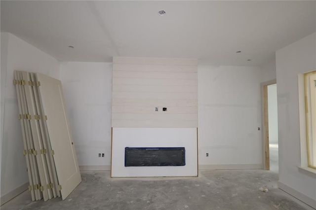 1414 Autumn Lake Drive, Gainesville, GA 30504