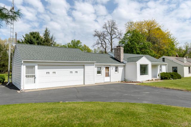 7446 Cement City Road, Brooklyn, MI 49230
