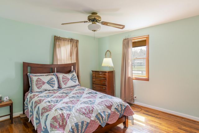 7446 Cement City Road, Brooklyn, MI 49230