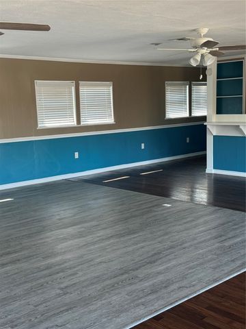 418 County Road 1627, Clifton, TX 76634