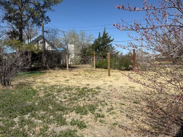 381 Kansas St, Springfield, CO 81073