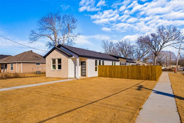 2621 College Street, Greenville, TX 75401