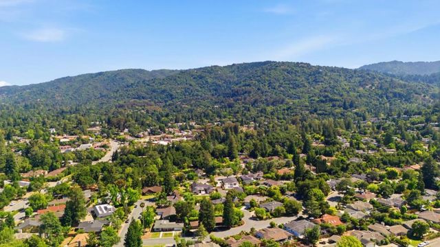 20580 Canyon View Drive, Saratoga, CA 95070