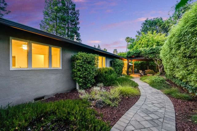 20580 Canyon View Drive, Saratoga, CA 95070