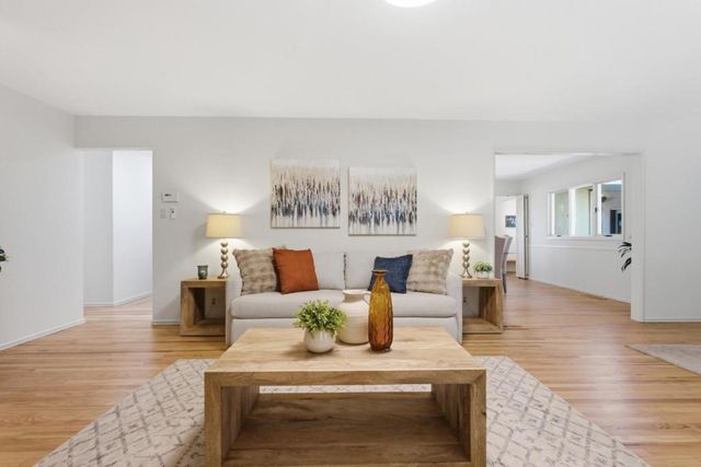 20580 Canyon View Drive, Saratoga, CA 95070