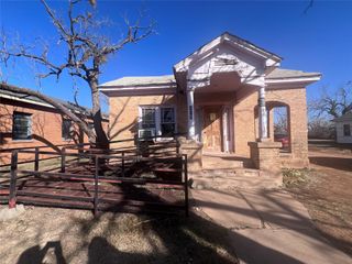 407 Commercial Avenue, Anson, TX 79501