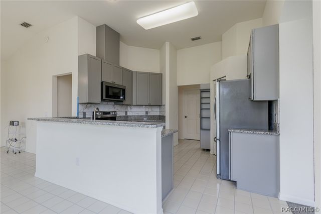 210 N Rexford Drive, Beverly Hills, FL 34465