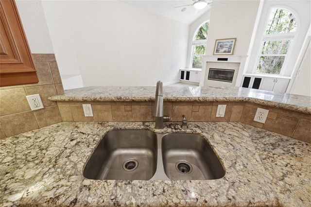 3680 SW 86TH STREET, Gainesville, FL 32608