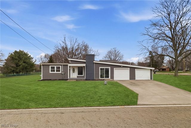 266 Barnes Drive, Tallmadge, OH 44278