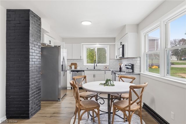 266 Barnes Drive, Tallmadge, OH 44278