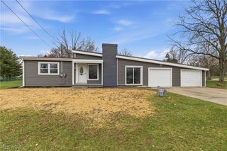 266 Barnes Drive, Tallmadge, OH 44278