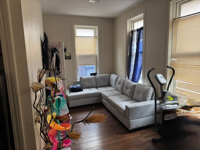 2127 S FAIRFIELD Avenue, Chicago, IL 60608