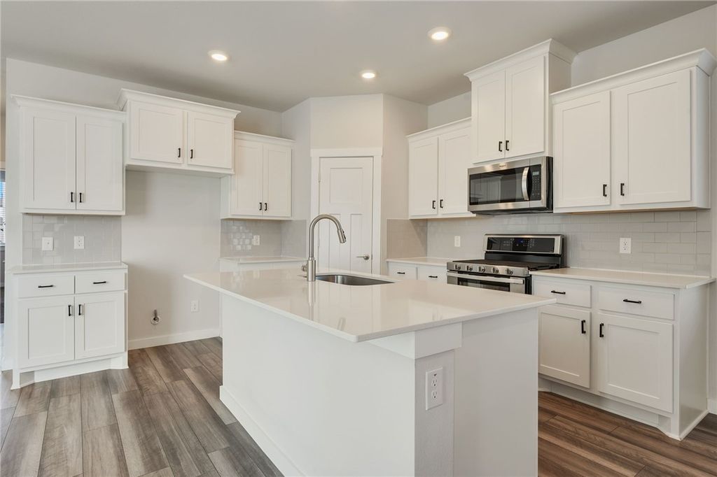 768 Double Mountain Road, College Station, TX 77845 — photo 4