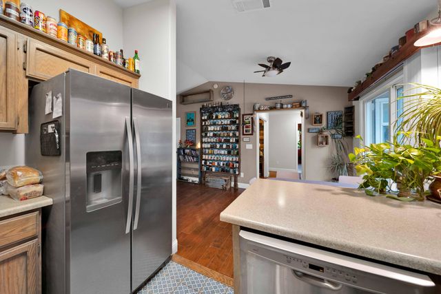 1020 Gray Pine Way, Shasta Lake, CA 96019