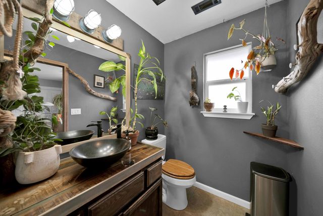 1020 Gray Pine Way, Shasta Lake, CA 96019