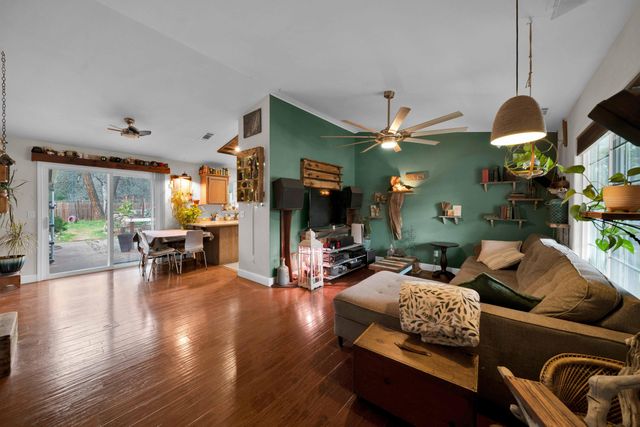 1020 Gray Pine Way, Shasta Lake, CA 96019