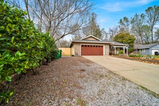 1020 Gray Pine Way, Shasta Lake, CA 96019