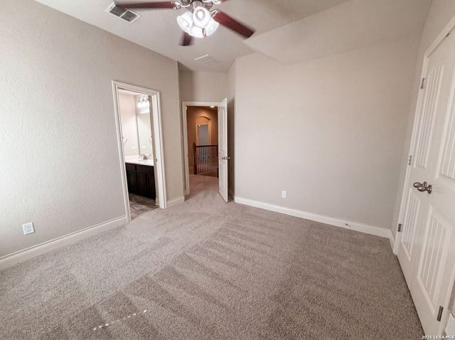 1058 CEDAR GLEN DR, New Braunfels, TX 78132