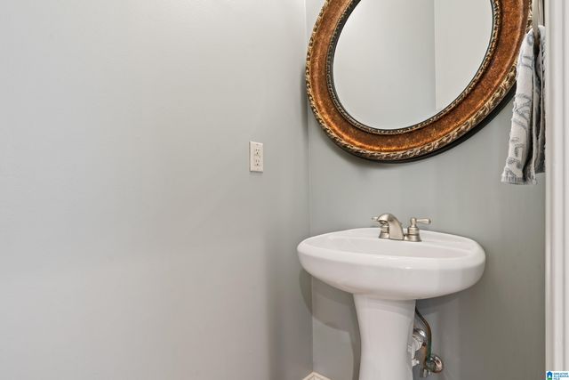 833 BALLANTRAE PARKWAY, Pelham, AL 35124