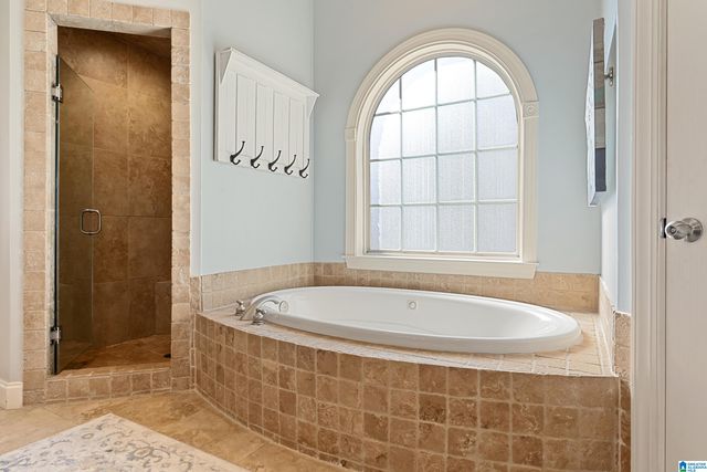 833 BALLANTRAE PARKWAY, Pelham, AL 35124