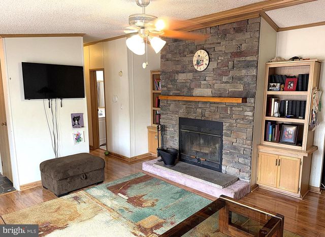8423 HEARTWOOD RD, Jessup, MD 20794