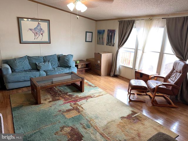 8423 HEARTWOOD RD, Jessup, MD 20794