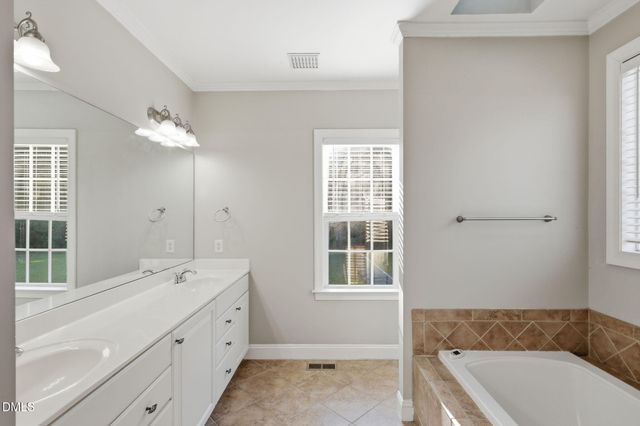 3912 Britt Dawn Lane, Zebulon, NC 27597