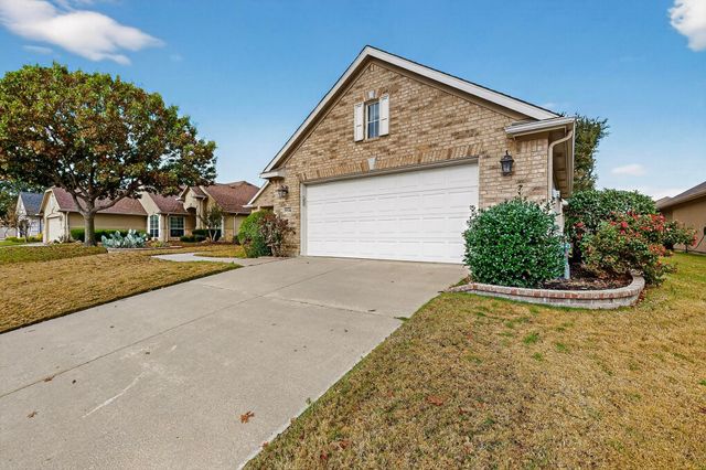 9516 Grandview Drive, Denton, TX 76207
