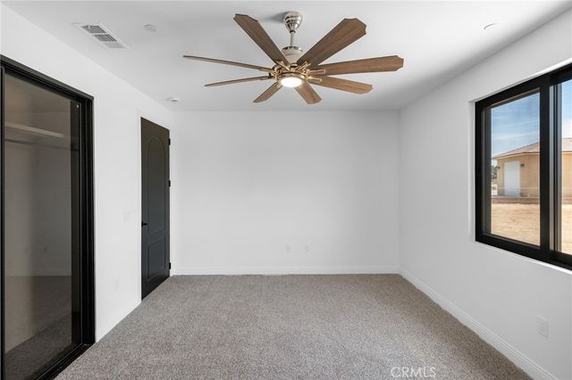 20721 Standing Rock, Apple Valley, CA 92307