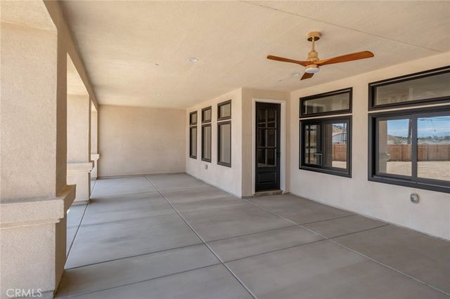 20721 Standing Rock, Apple Valley, CA 92307