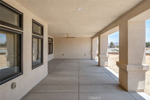20721 Standing Rock, Apple Valley, CA 92307