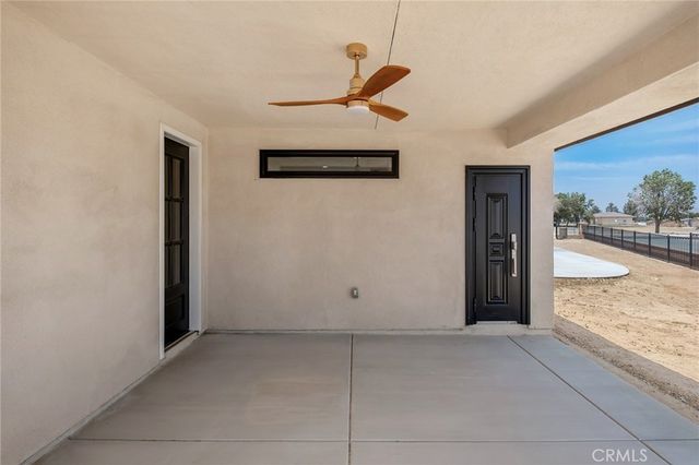20721 Standing Rock, Apple Valley, CA 92307