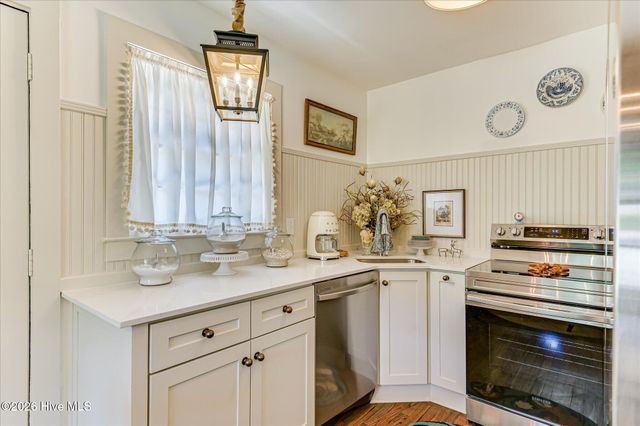 1121 Ridgecrest Avenue, North Augusta, SC 29841