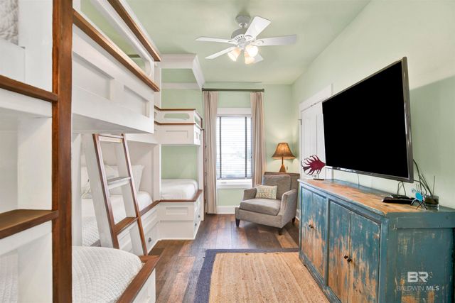 1535 W Beach Boulevard, Gulf Shores, AL 36542