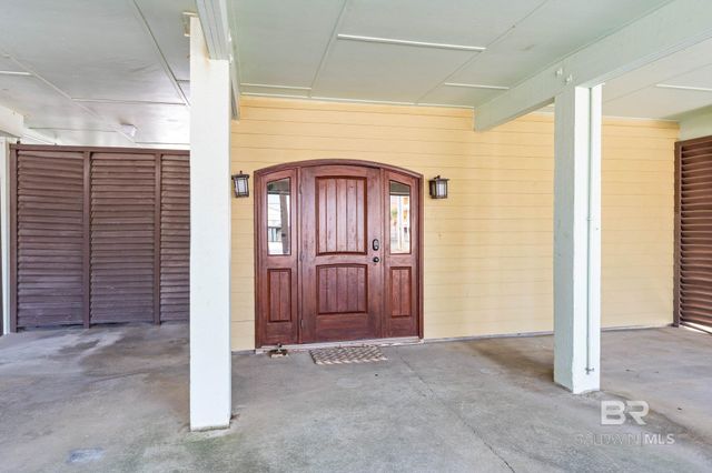 1535 W Beach Boulevard, Gulf Shores, AL 36542