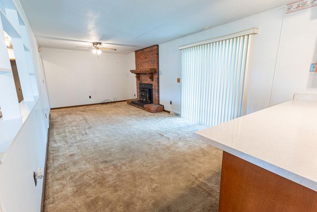 52 Curd Avenue, Williamsburg, KY 40769