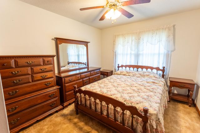 52 Curd Avenue, Williamsburg, KY 40769