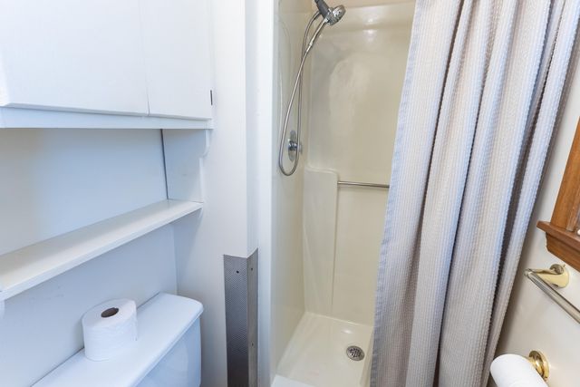 52 Curd Avenue, Williamsburg, KY 40769