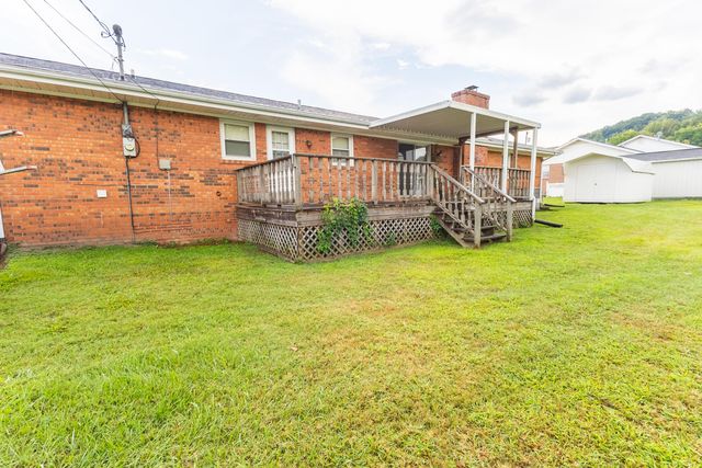 52 Curd Avenue, Williamsburg, KY 40769