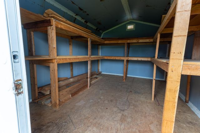 52 Curd Avenue, Williamsburg, KY 40769