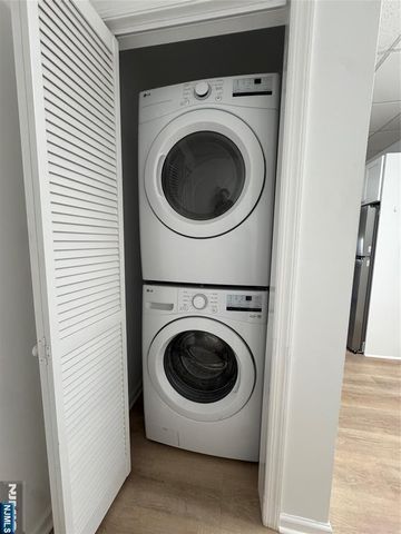 61 Kansas Street 2D, Hackensack, NJ 07601