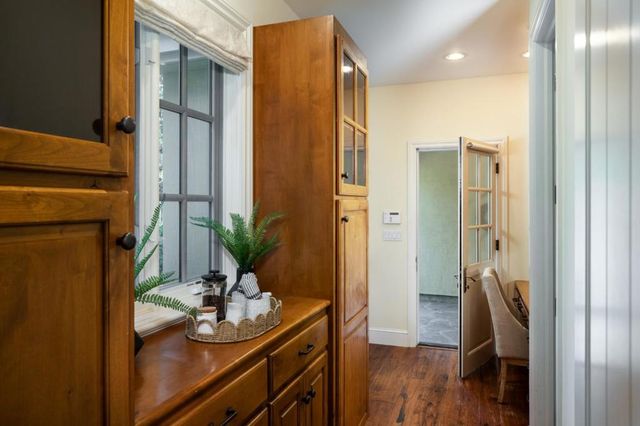 25550 Moody Road, Los Altos Hills, CA 94022