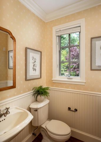 25550 Moody Road, Los Altos Hills, CA 94022