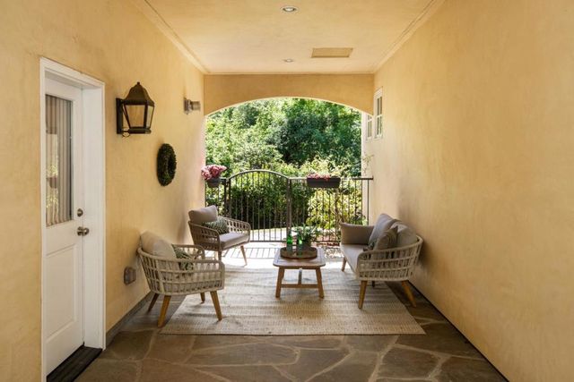 25550 Moody Road, Los Altos Hills, CA 94022