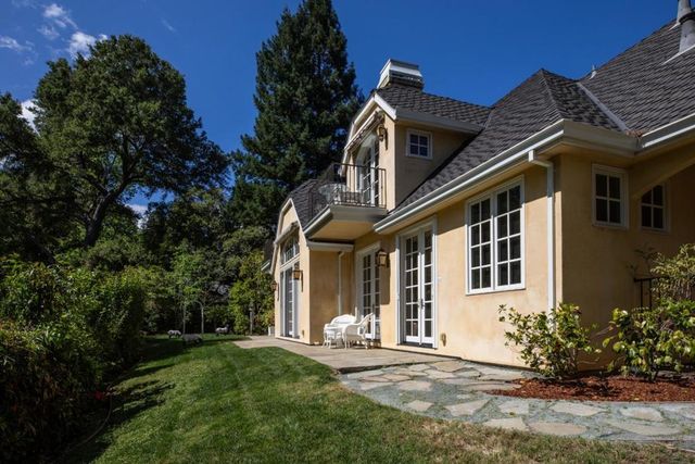 25550 Moody Road, Los Altos Hills, CA 94022