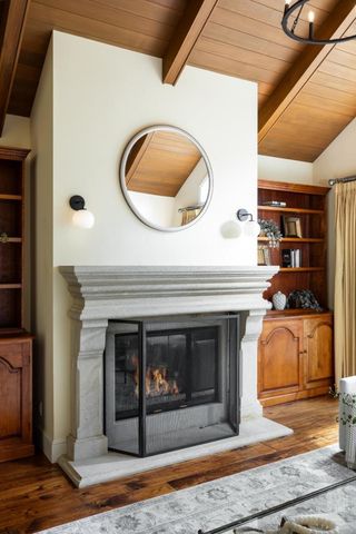 25550 Moody Road, Los Altos Hills, CA 94022