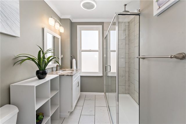 239 ALBERT ST, Pittsburgh, PA 15211