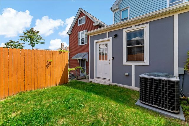 239 ALBERT ST, Pittsburgh, PA 15211